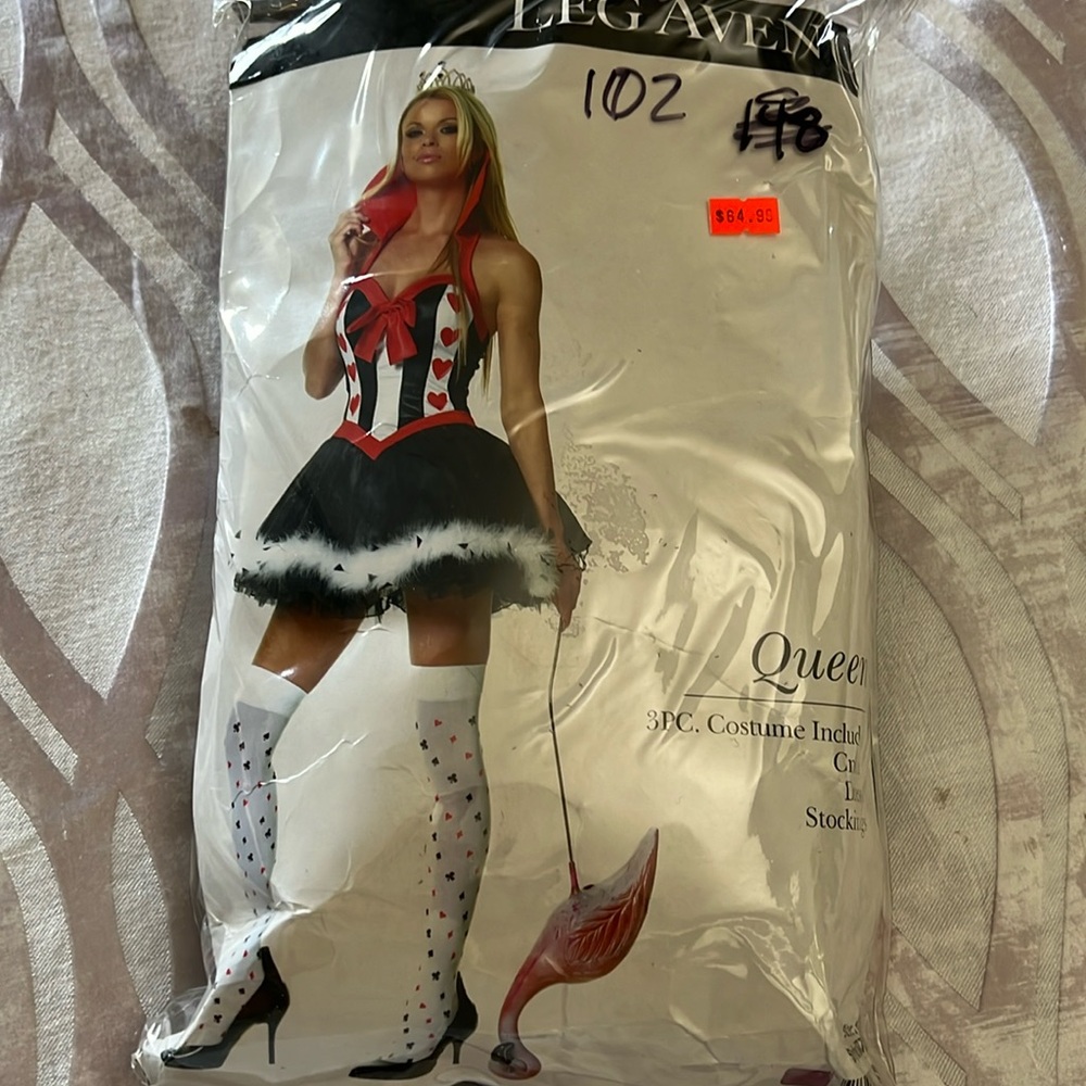 Queen of hearts costume